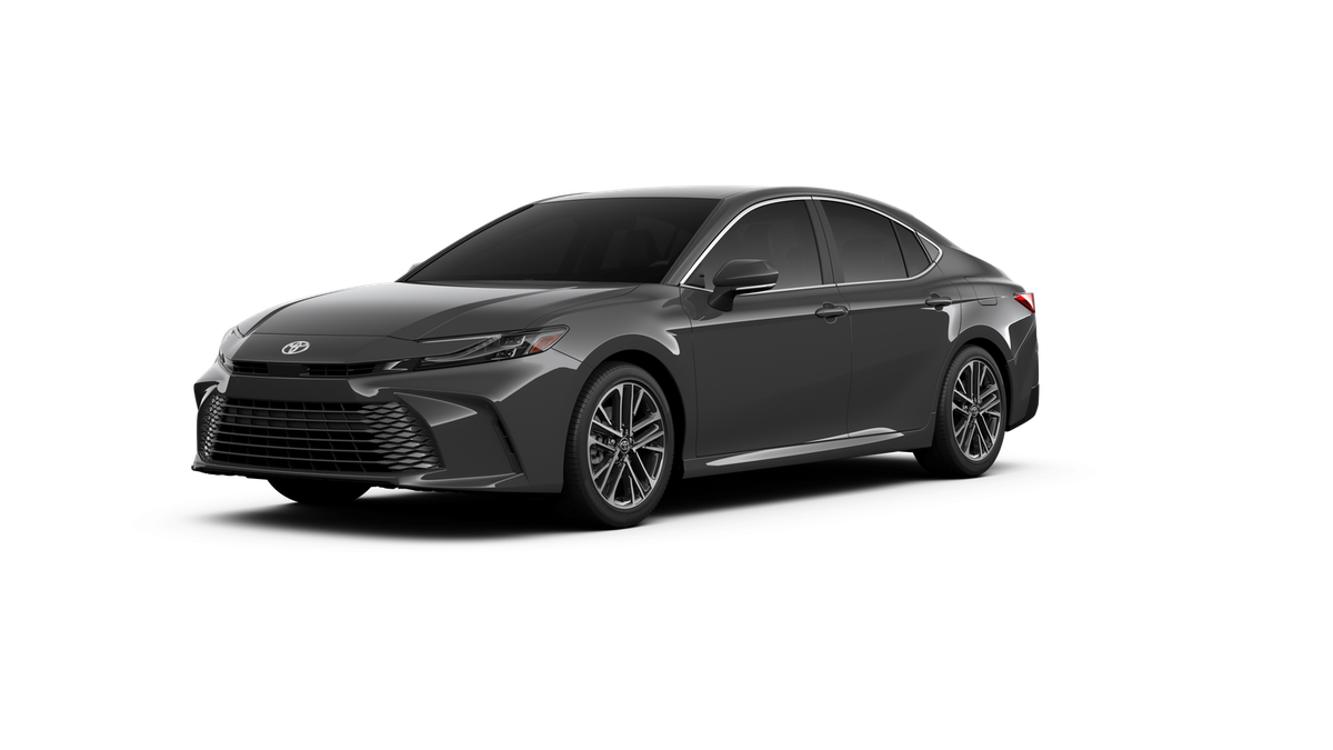 2026 Toyota Camry XLE's photo