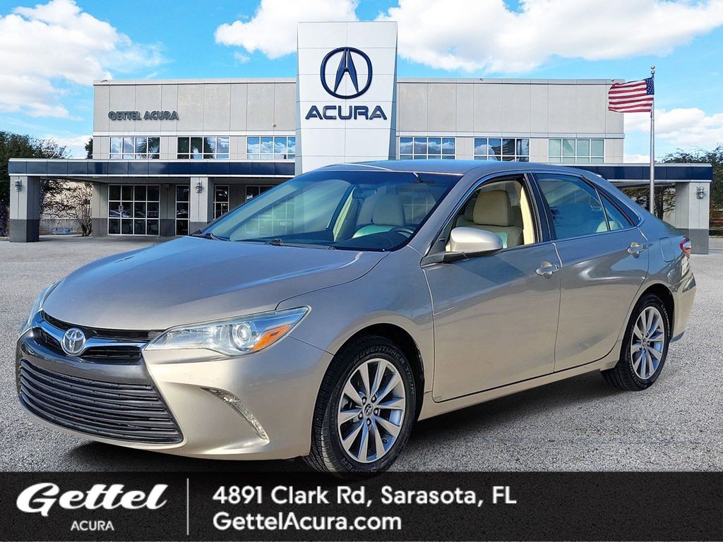 2016 Toyota Camry XLE