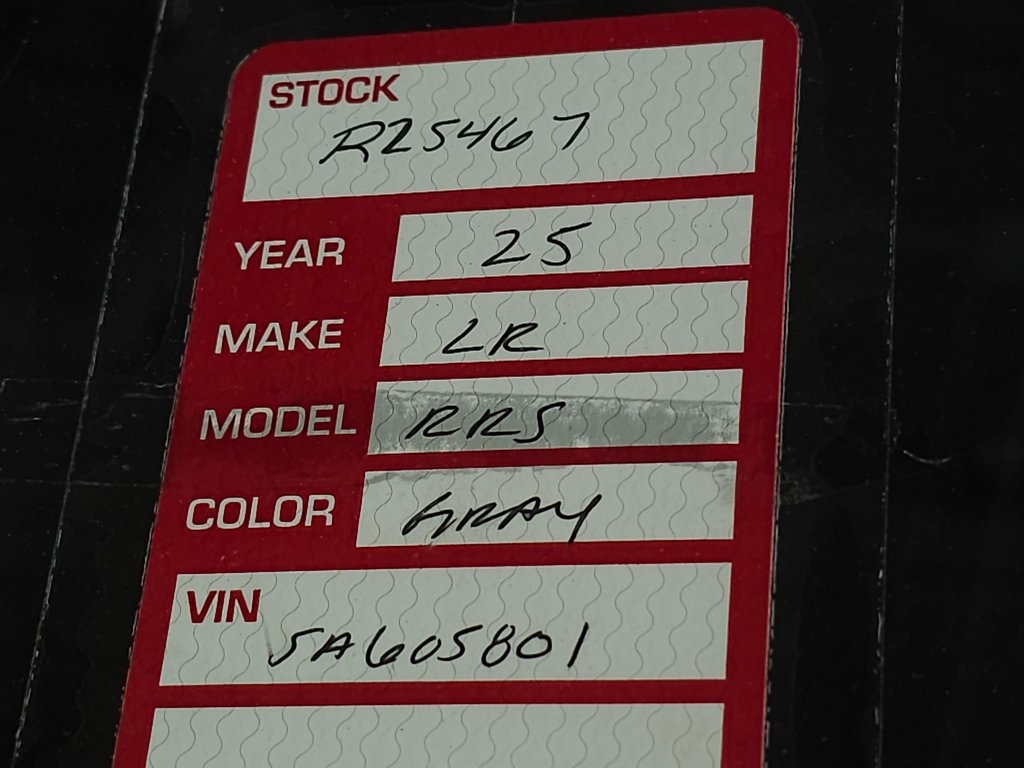 2025 LAND ROVER RANGE ROVER SPORT - Image 31