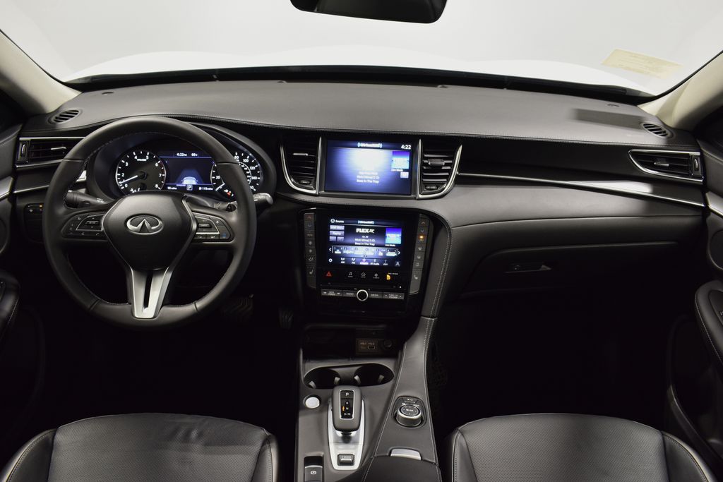 2025 Infiniti QX50 Luxe AWD photo 14