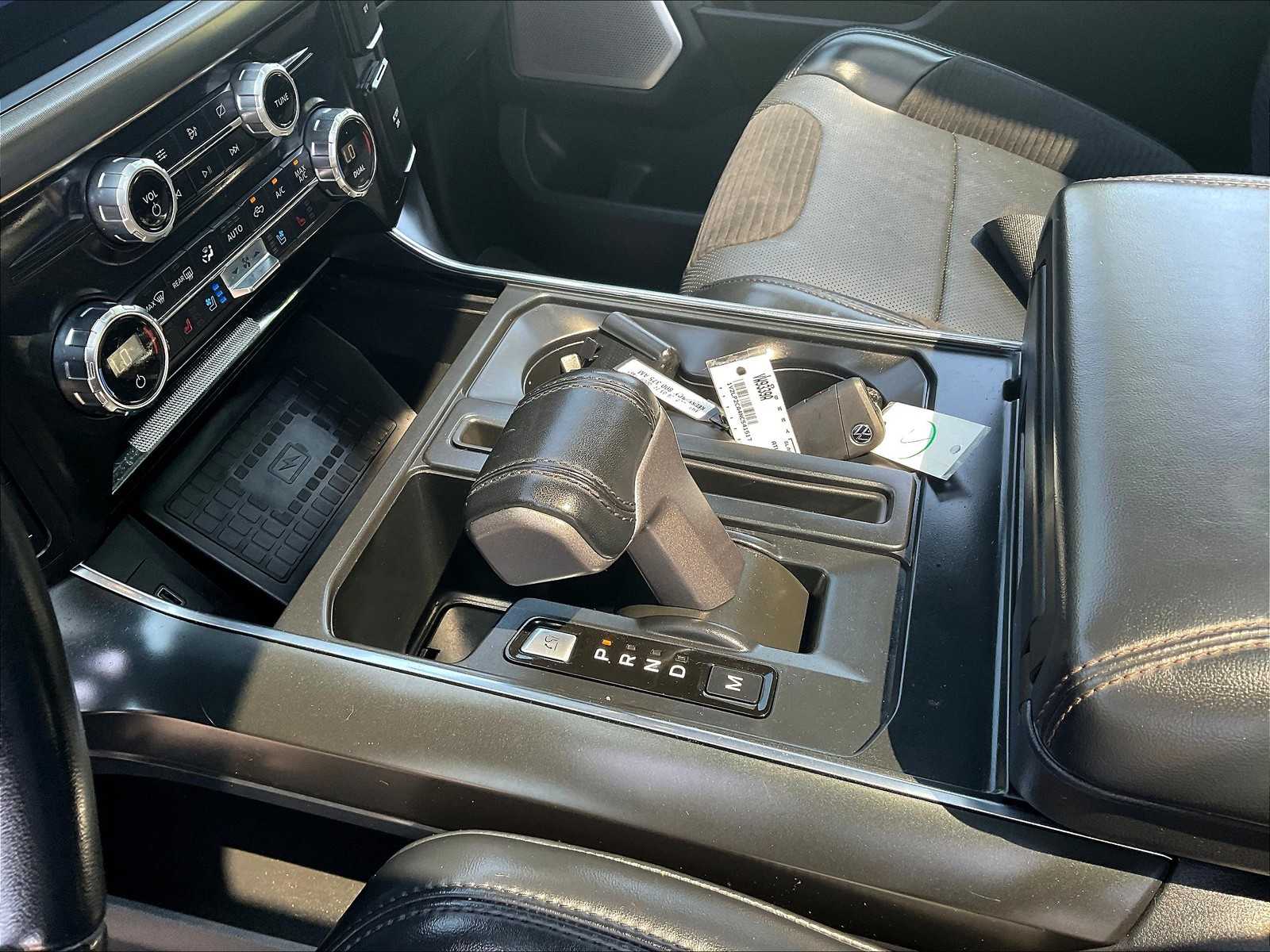 2021 Ford F-150 Raptor photo 18