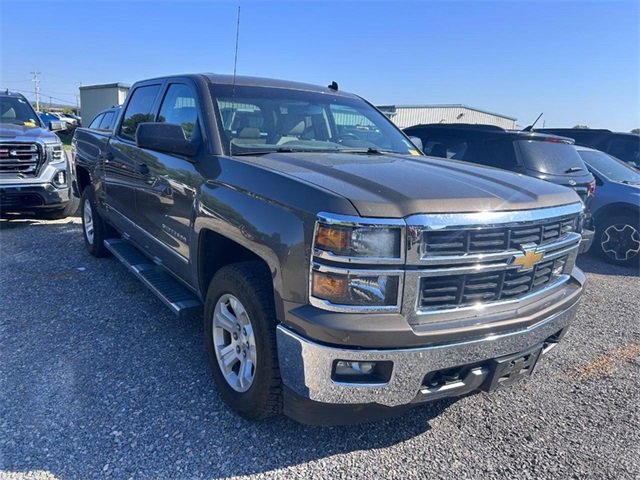 2014 Chevrolet Silverado 1500 LT photo 2