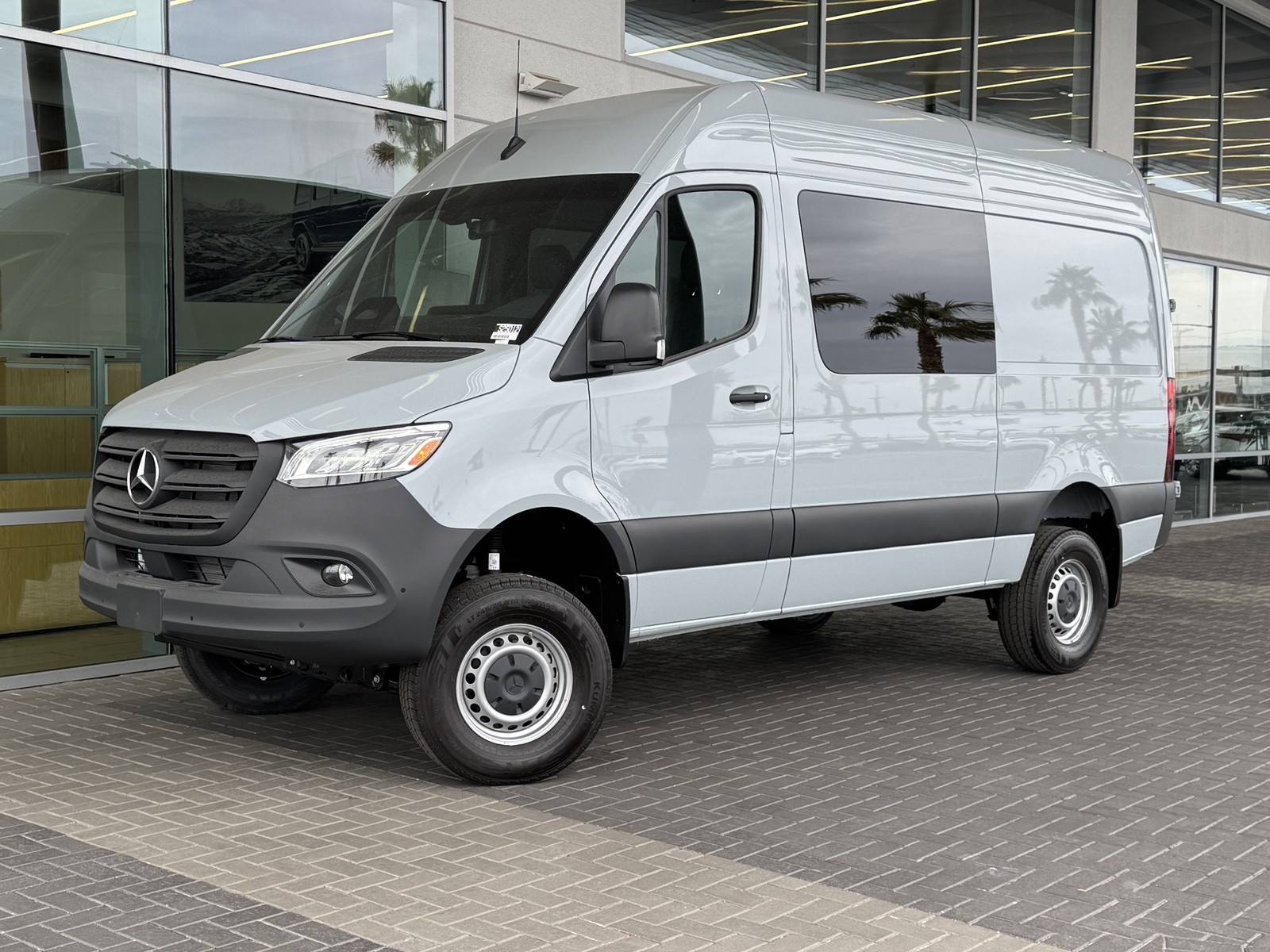 2025 Mercedes-Benz Sprinter Cargo Van Base's photo