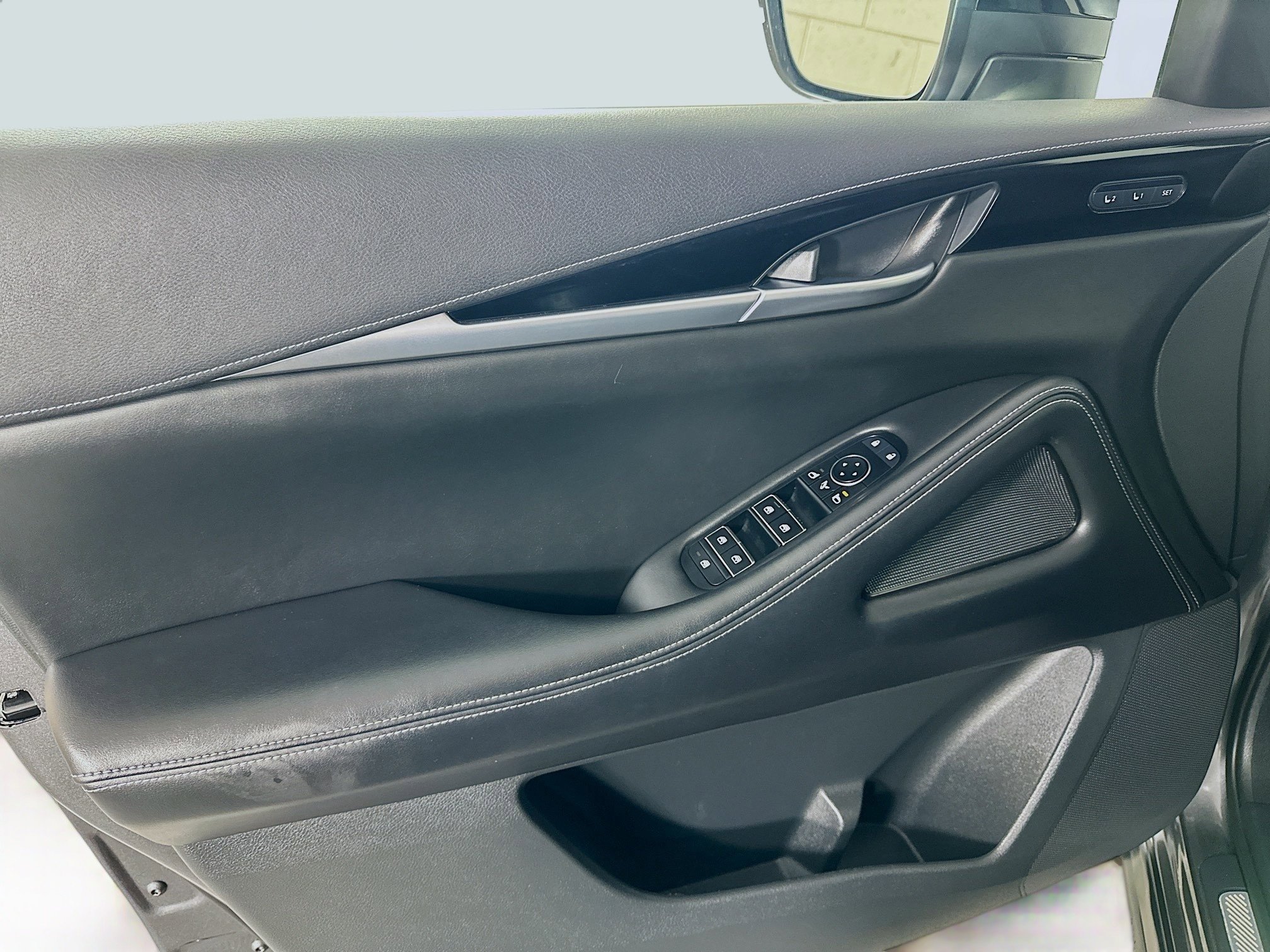 2022 Infiniti QX60 Pure photo 17