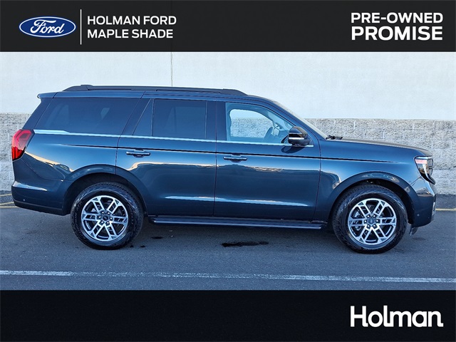 2025 Ford Expedition Active's photo