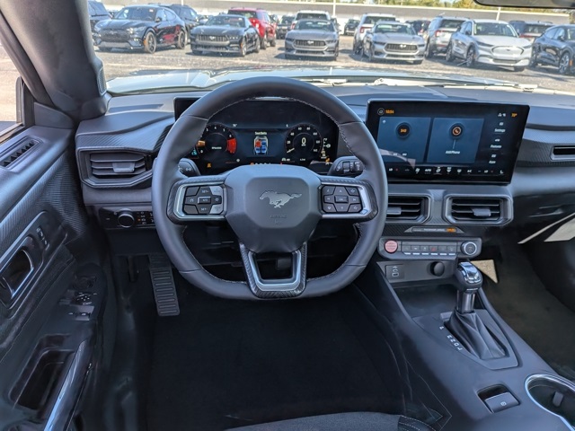 2025 Ford Mustang EcoBoost Premium photo 17