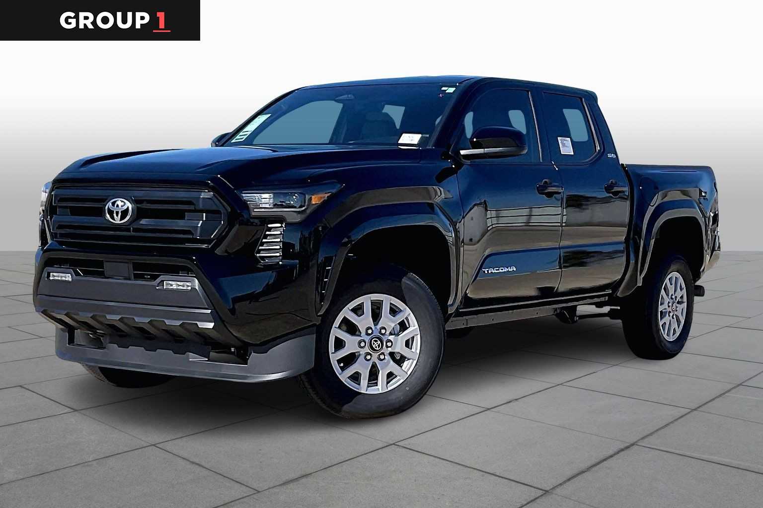 2025 Toyota Tacoma SR5's photo