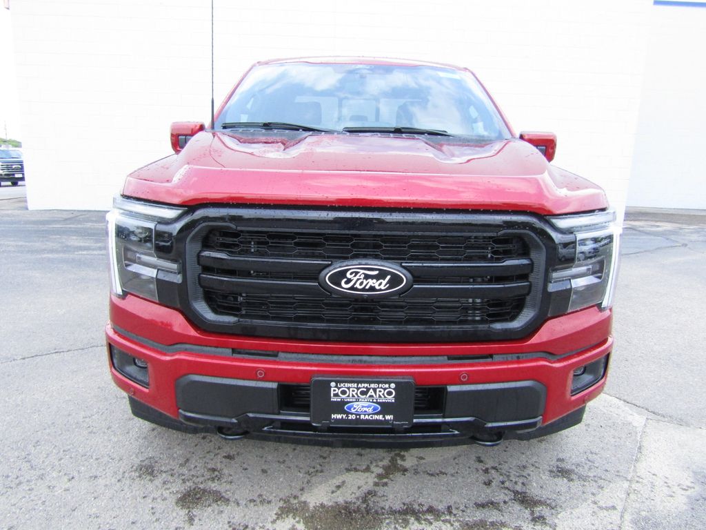 2025 Ford F-150 Lariat photo 3