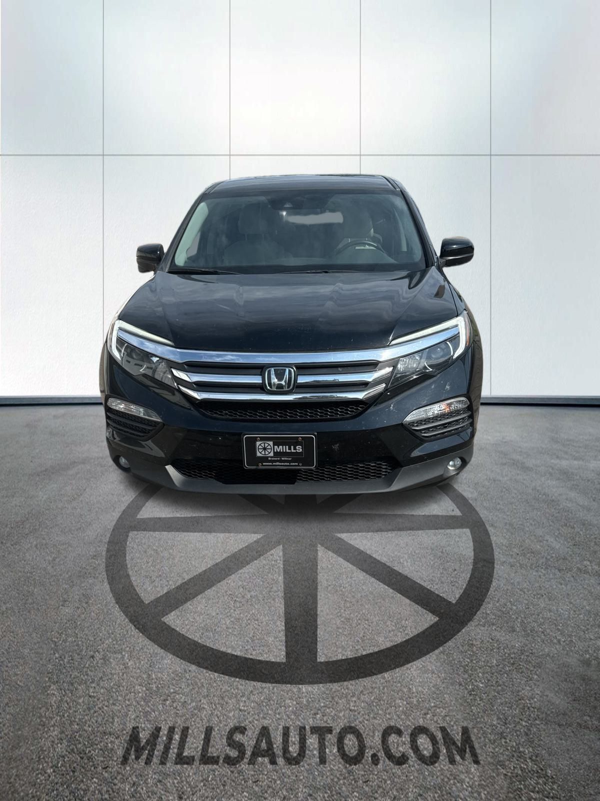 Used 2017 Honda Pilot EX with VIN 5FNYF6H41HB088999 for sale in Baxter, Minnesota