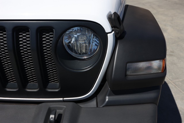 2021 Jeep Wrangler Unlimited Sport photo 9