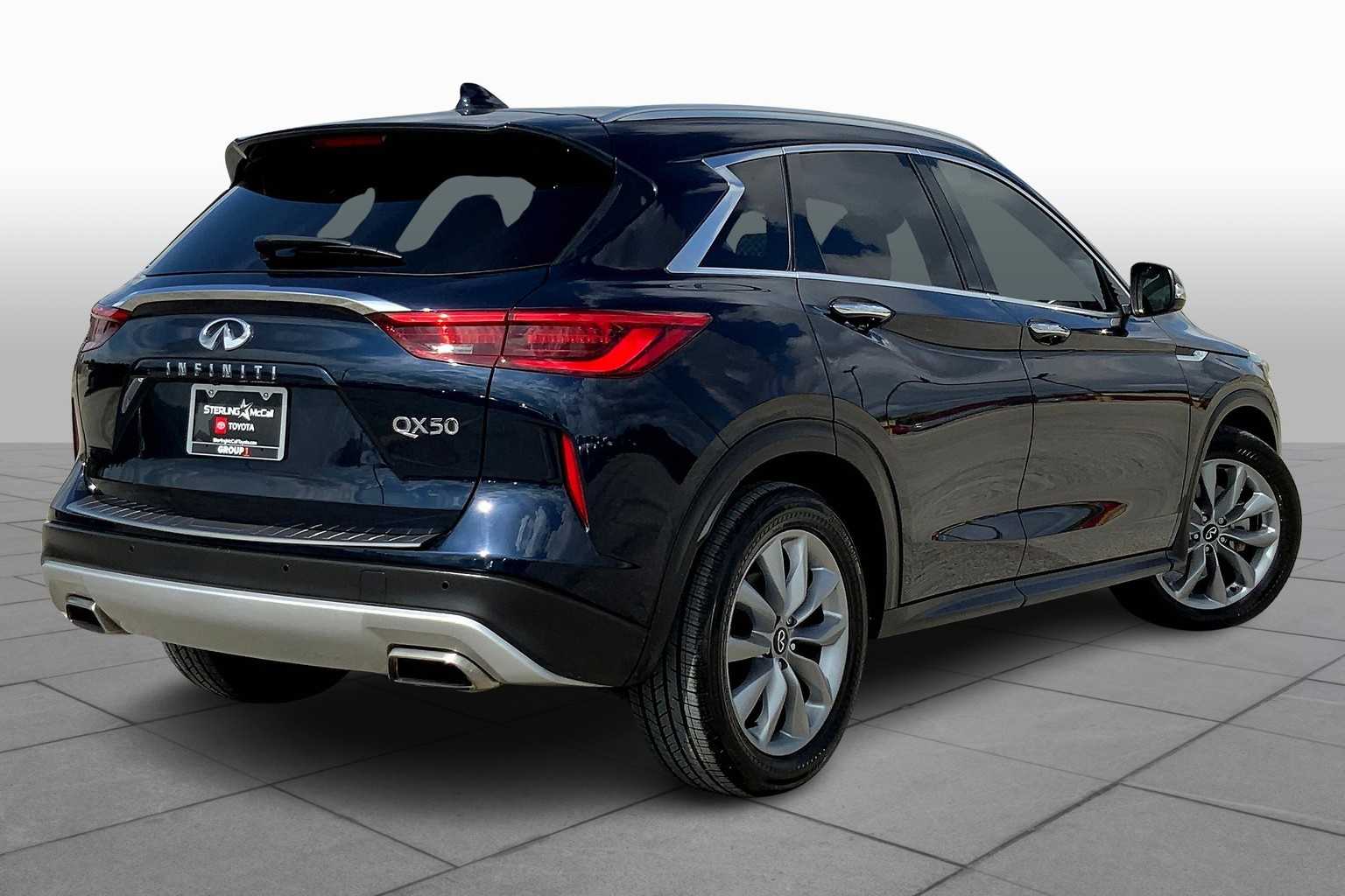 2021 Infiniti QX50 Luxe photo 12