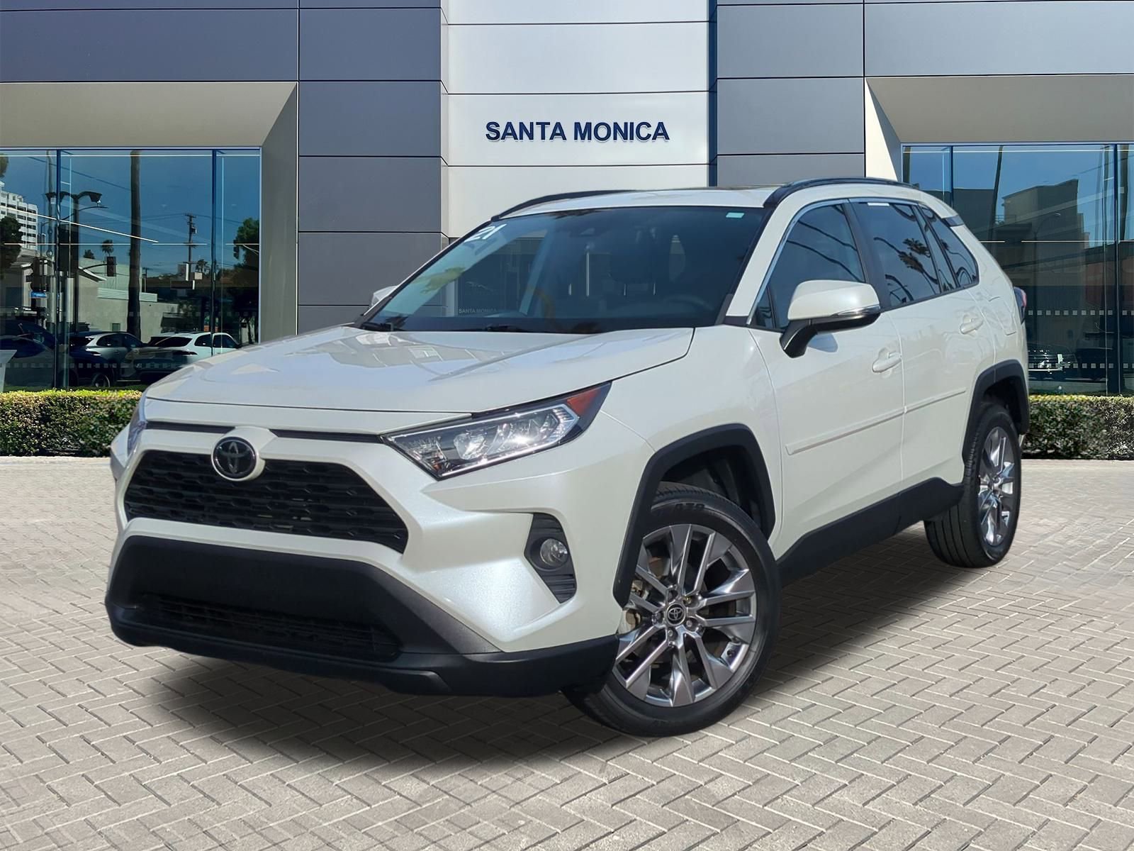 2021 Toyota RAV4 XLE Premium