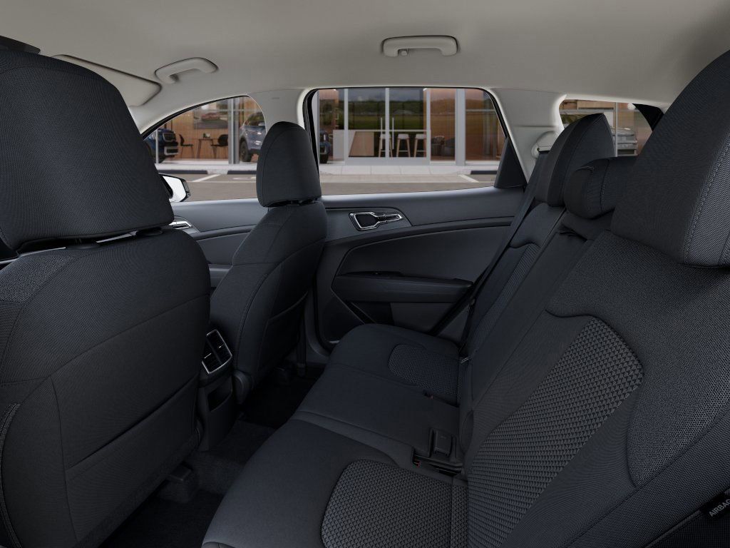 2026 Kia Sportage LX photo 18