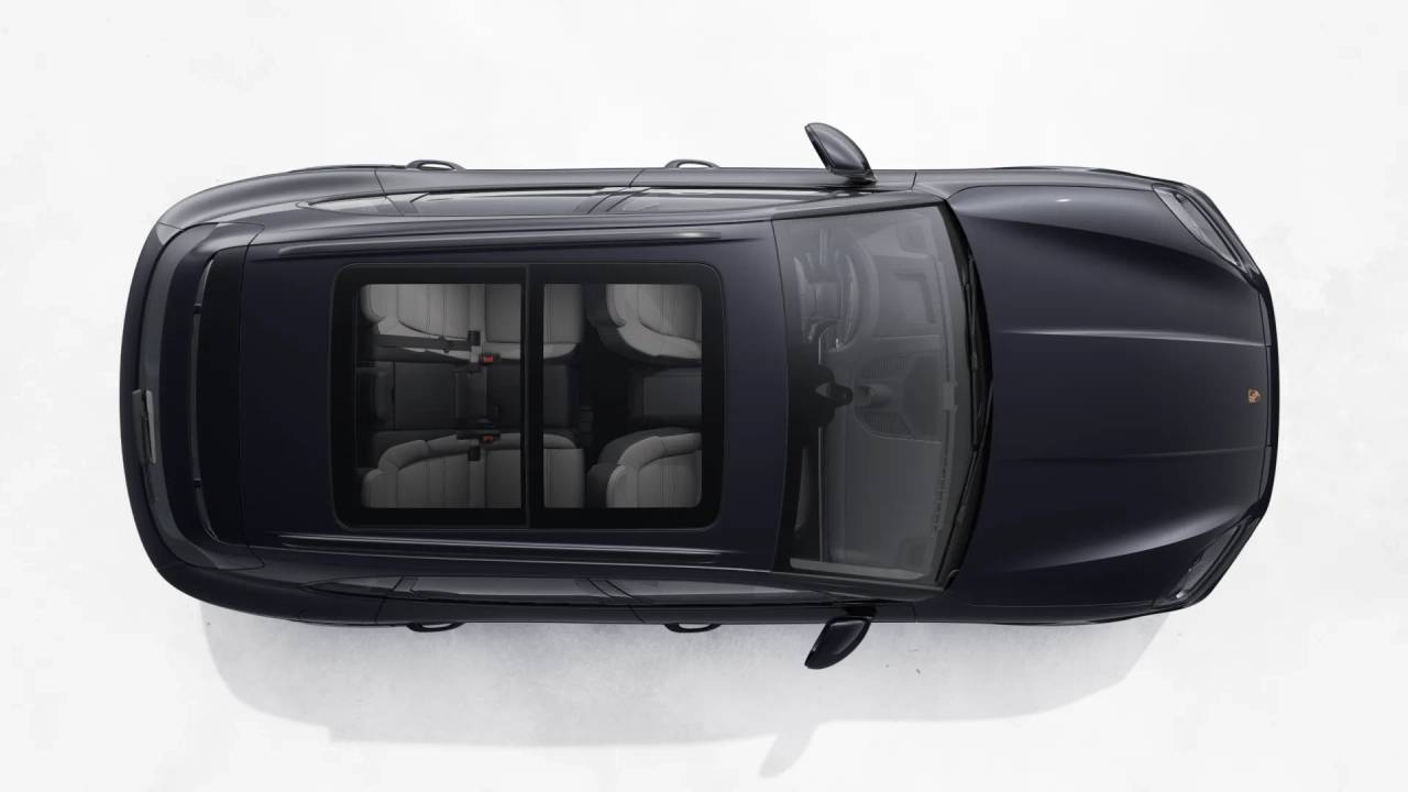 2026 Porsche Cayenne GTS photo 3