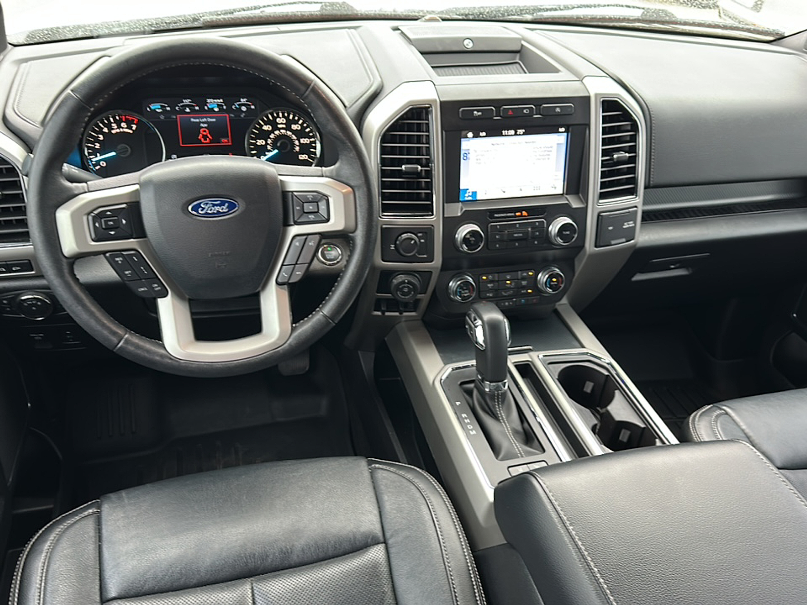 2019 Ford F-150 Lariat photo 10