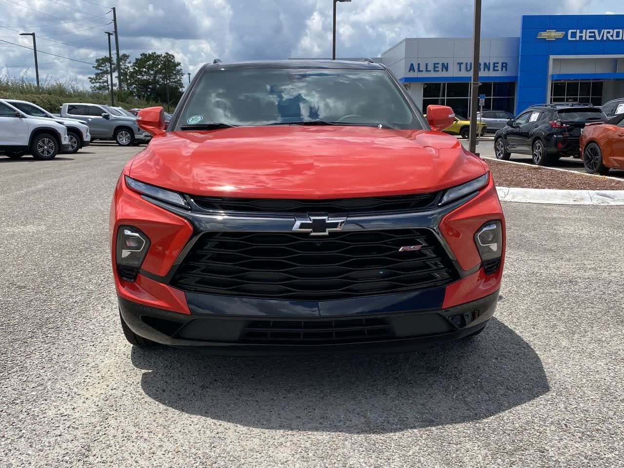 2025 Chevrolet Blazer RS photo 2