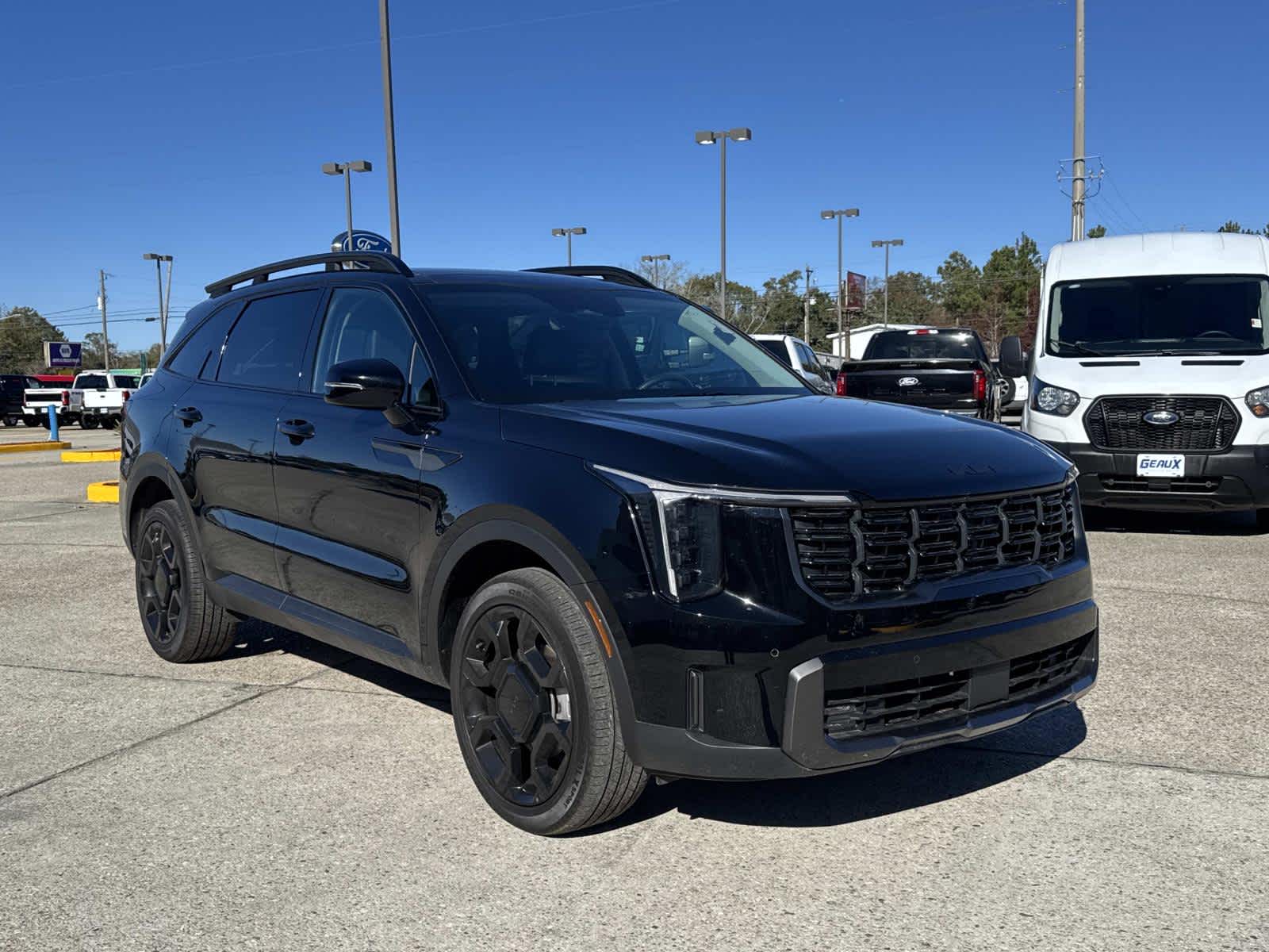 2025 Kia Sorento X-Line EX's photo