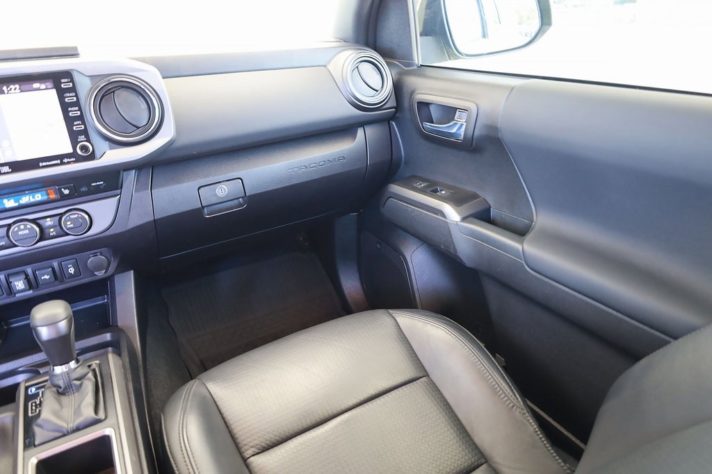 2023 Toyota Tacoma SR5 photo 21