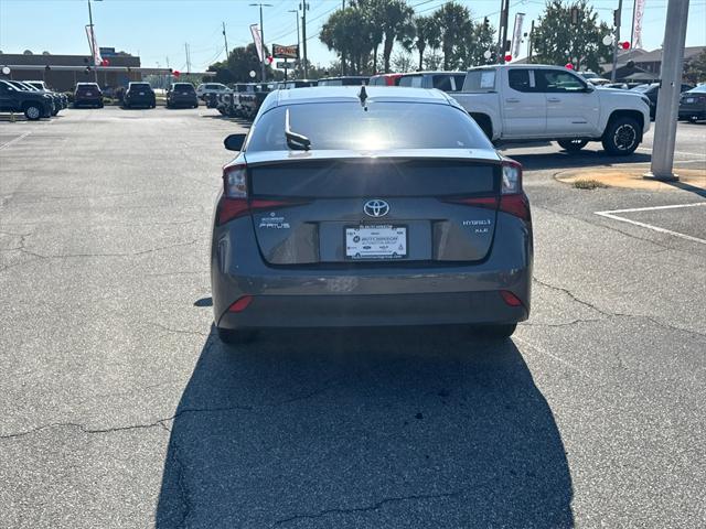 2022 Toyota Prius XLE photo 4
