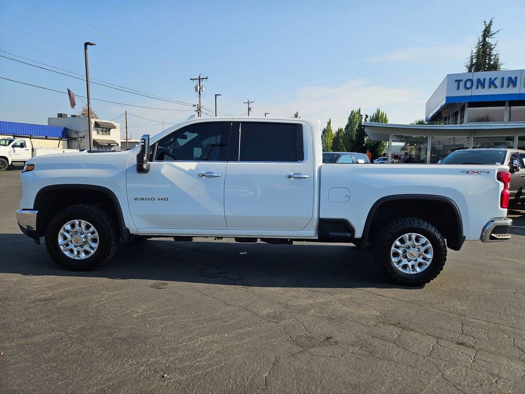 2024 Chevrolet Silverado 2500HD LTZ photo 3