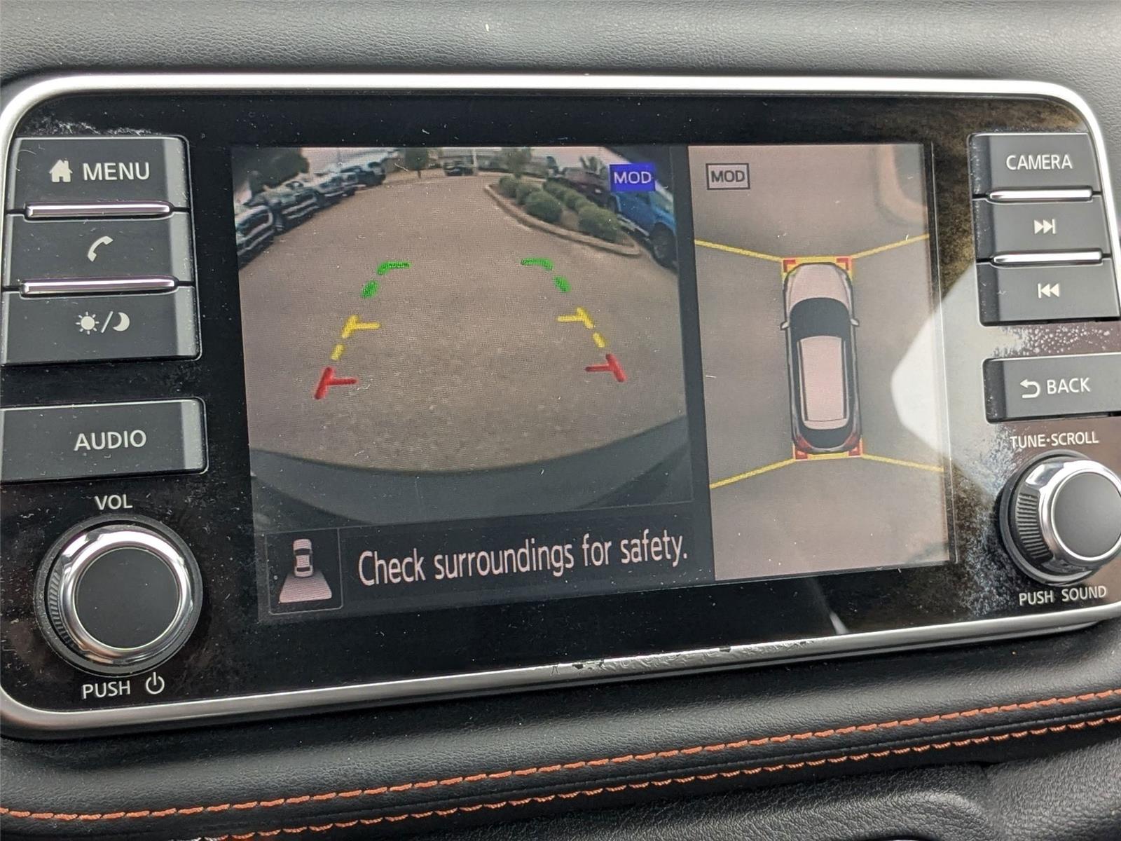 2019 Nissan Kicks SR photo 20
