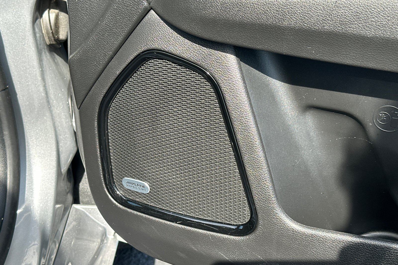 2022 Jeep Compass High Altitude photo 22