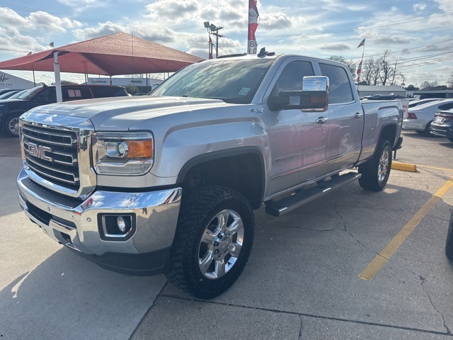 2019 GMC Sierra 2500HD SLT's photo