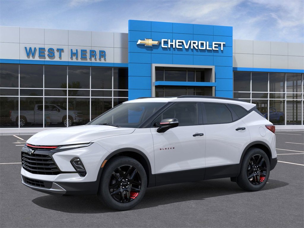 2025 Chevrolet Blazer 3LT photo 2