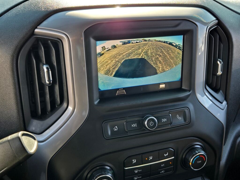 2021 Chevrolet Silverado 1500 Custom photo 24