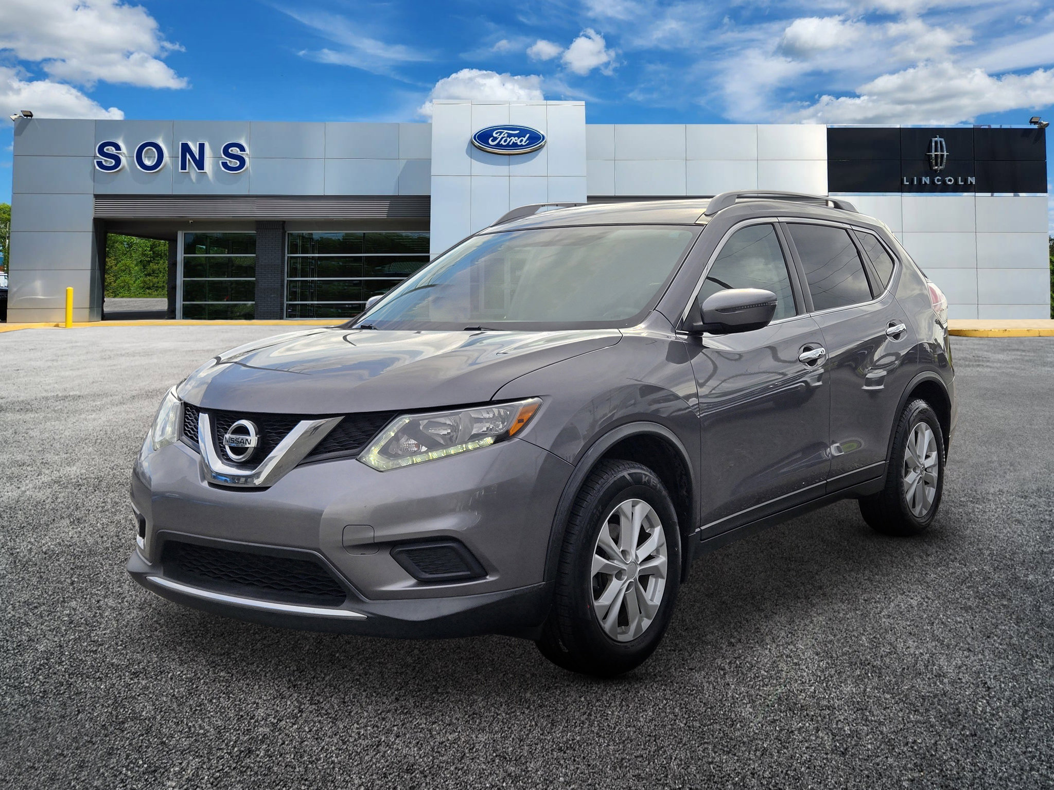 2016 Nissan Rogue SV