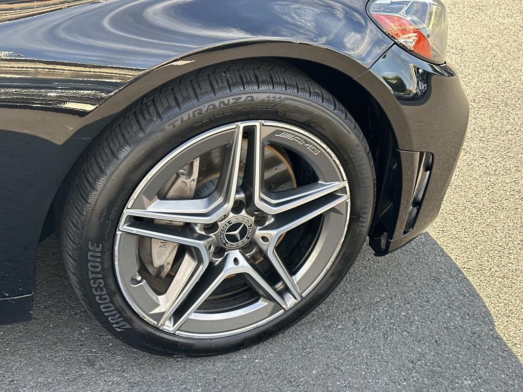 2019 Mercedes Benz C 300 photo 17