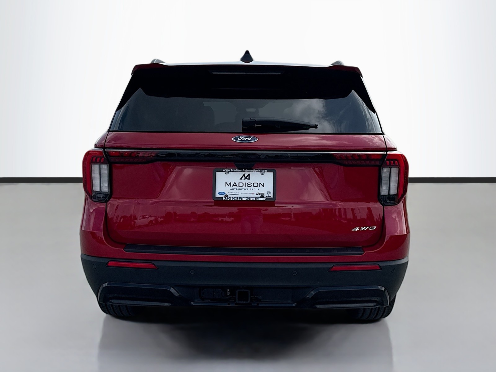 2025 Ford Explorer ST-Line photo 6