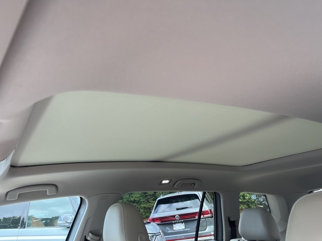 2026 Volkswagen Atlas SE Technology photo 10