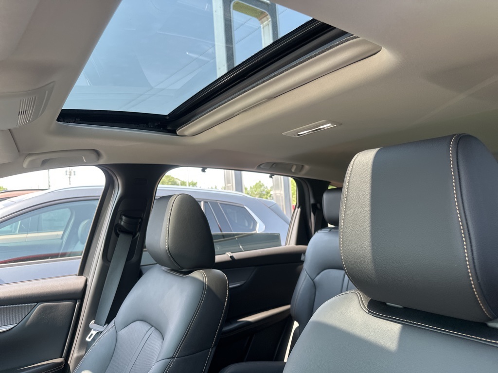 2025 Mazda CX-90 3.3 Turbo Preferred photo 13