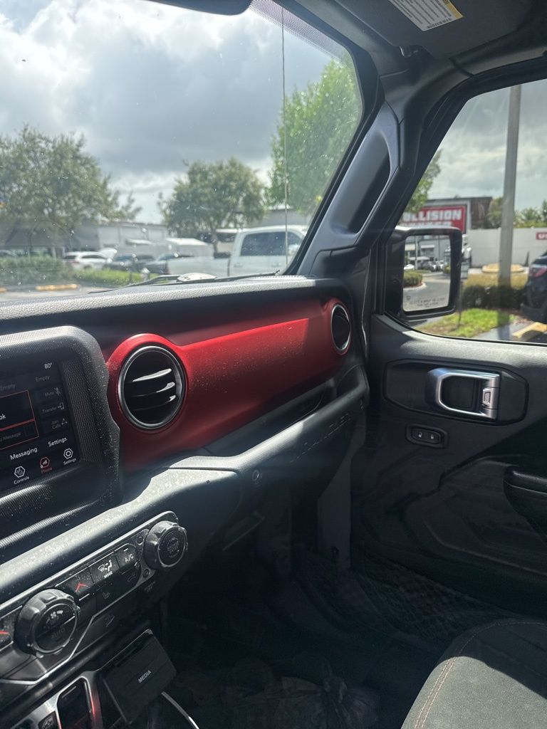 2019 Jeep Wrangler Unlimited Rubicon photo 4