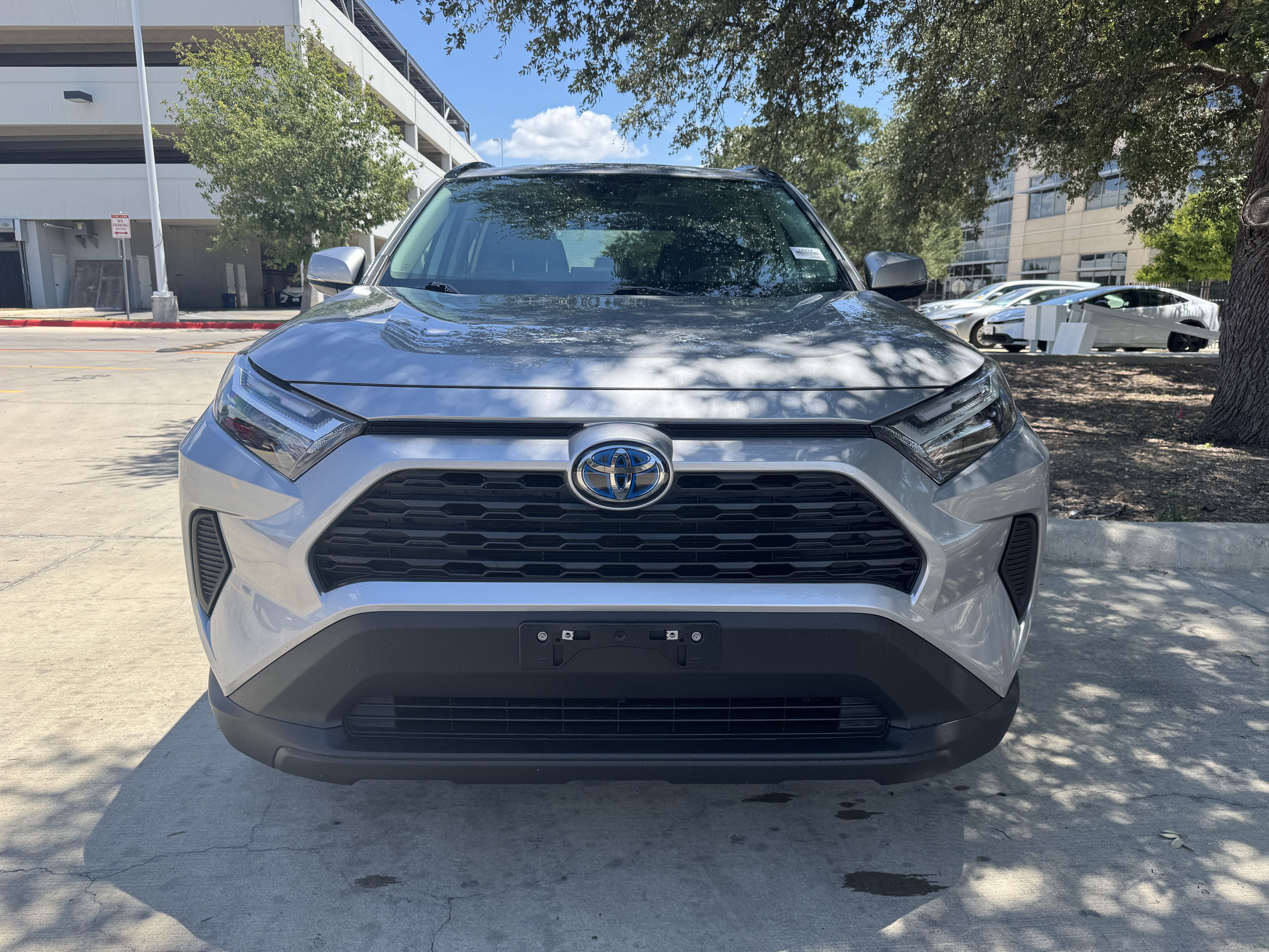 Used 2022 Toyota RAV4 XLE with VIN 4T3RWRFV9NU061735 for sale in Northfield, Minnesota