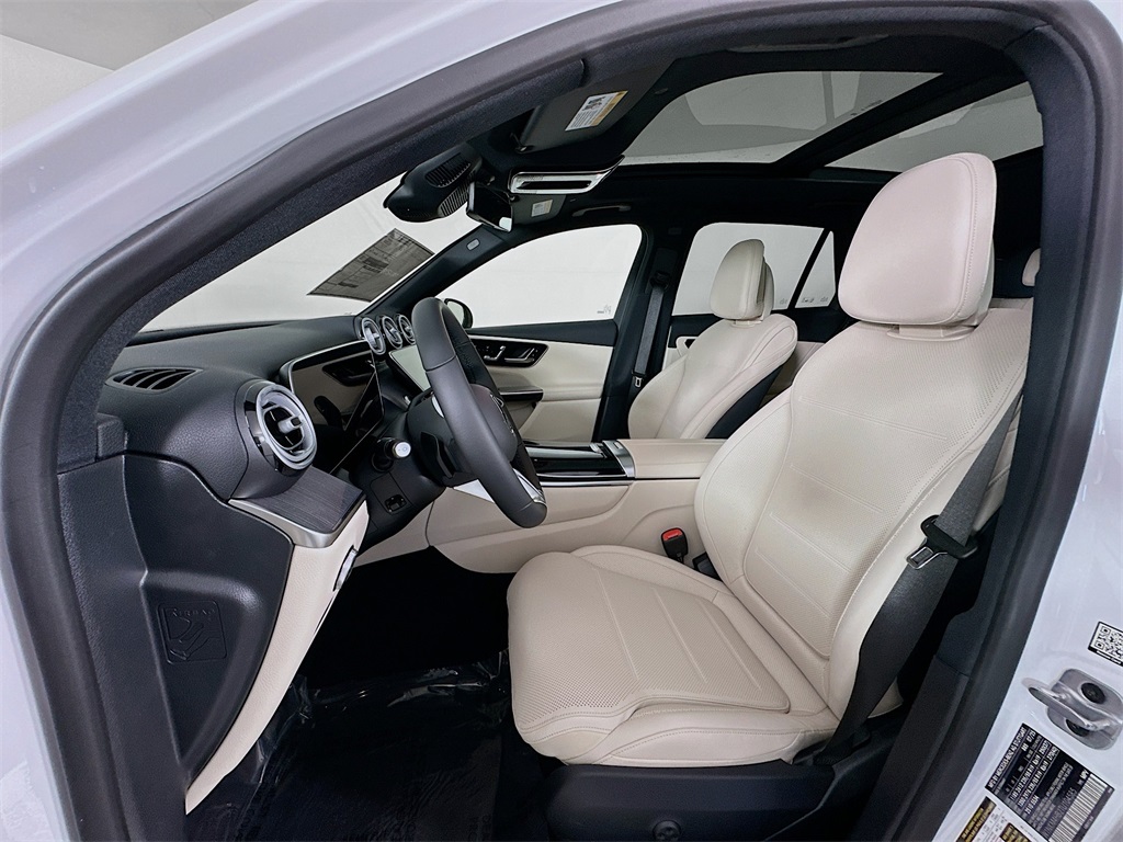 2026 Mercedes Benz GLC 300 4MATIC photo 18