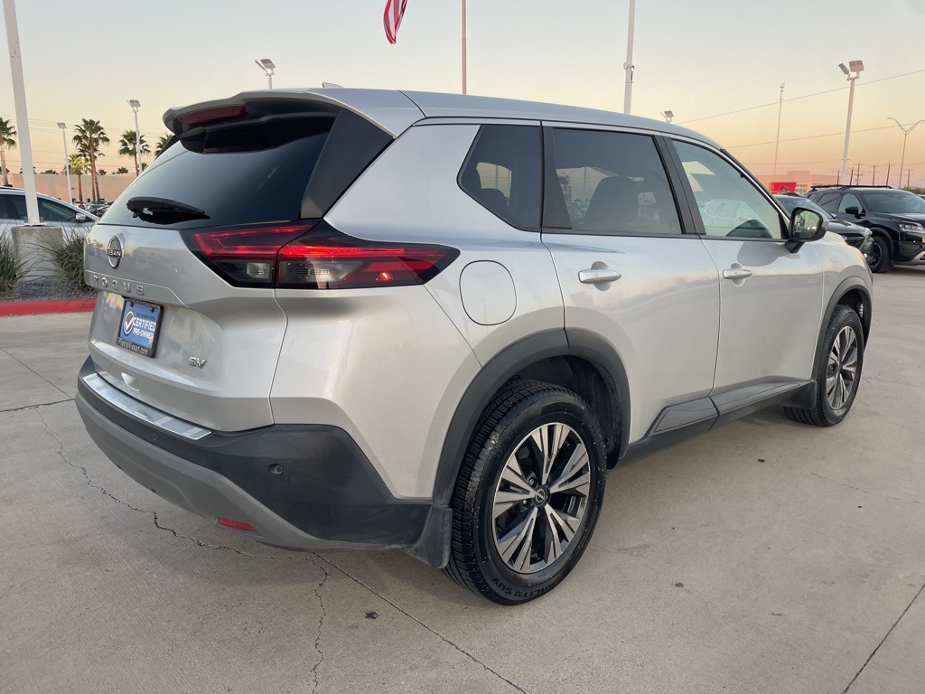 2023 Nissan Rogue SV photo 2