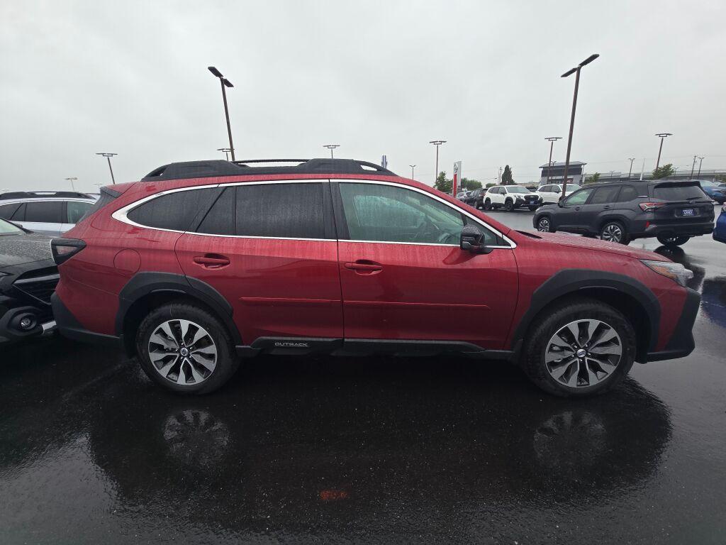 2025 Subaru Outback Limited photo 4