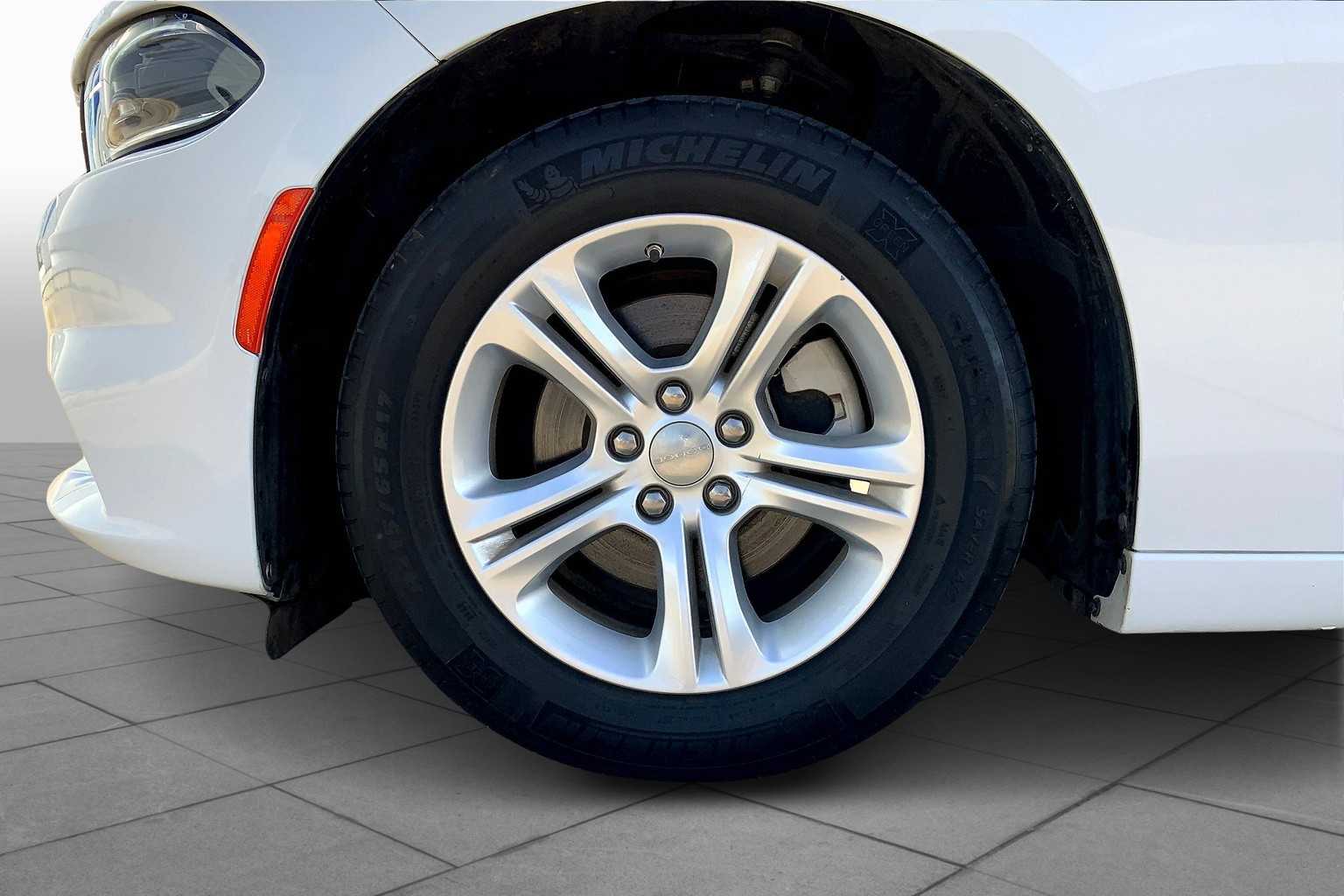 2022 Dodge Charger SXT photo 10