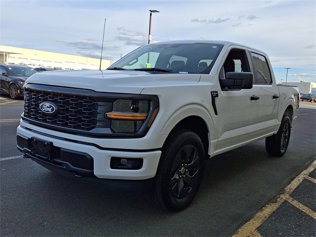 2025 Ford F-150 STX photo 4