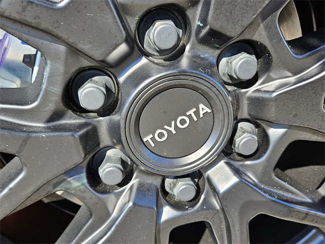 2026 Toyota Tundra SR5 CrewMax photo 19