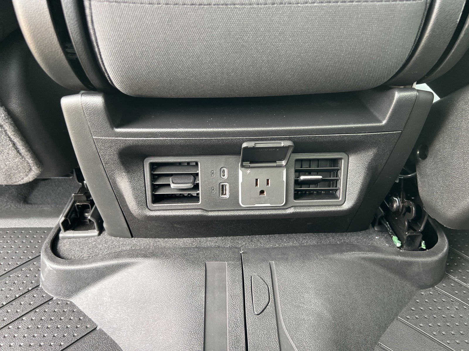 2026 Chevrolet Silverado 1500 RST photo 28