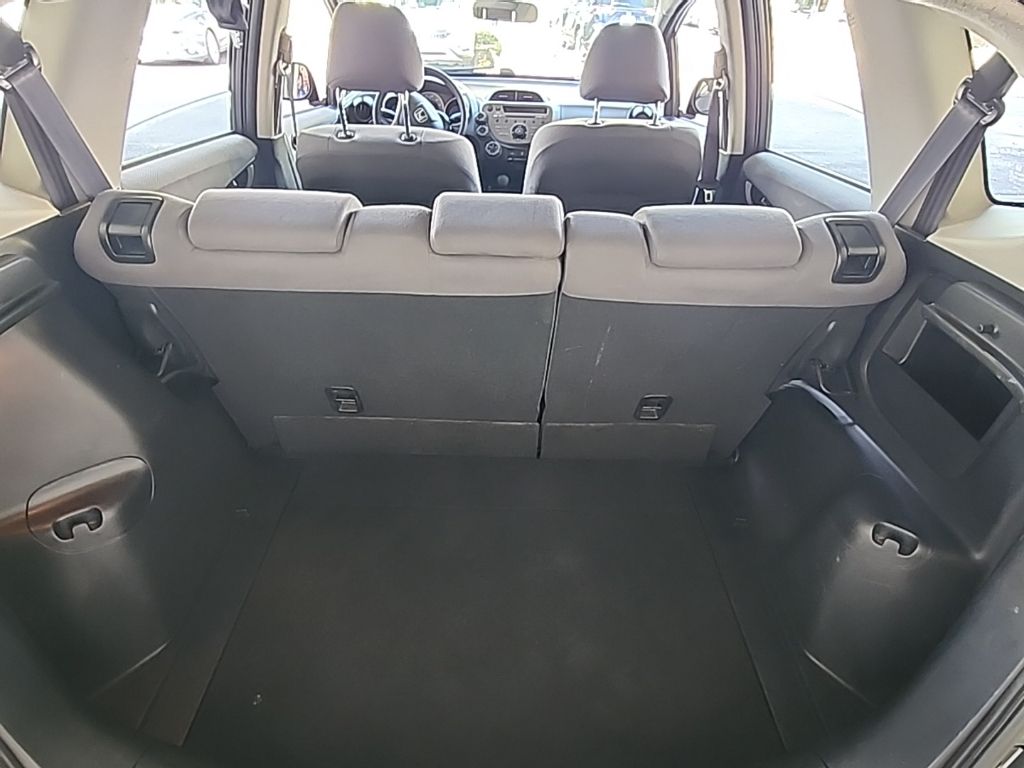 2013 Honda Fit Base photo 11