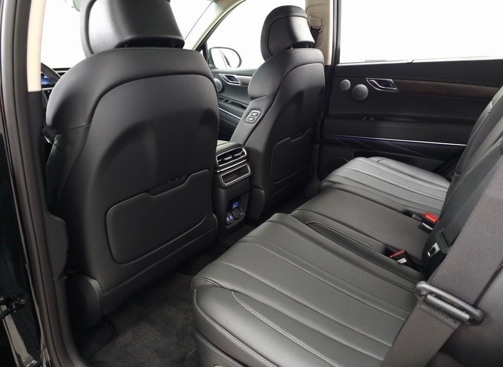 2025 Genesis GV80 2.5T Advanced AWD photo 29