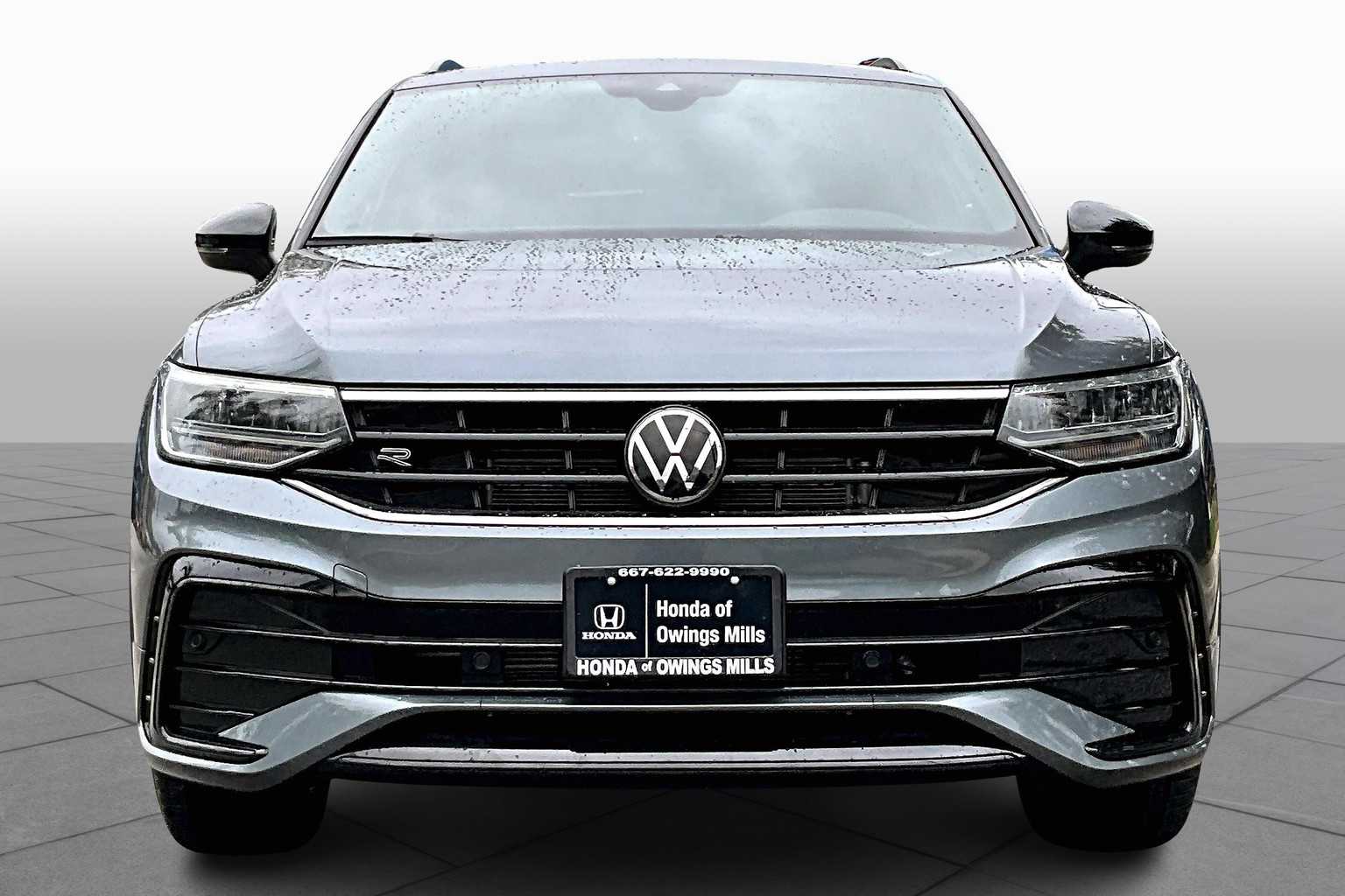 2024 Volkswagen Tiguan SE R-Line Black photo 2
