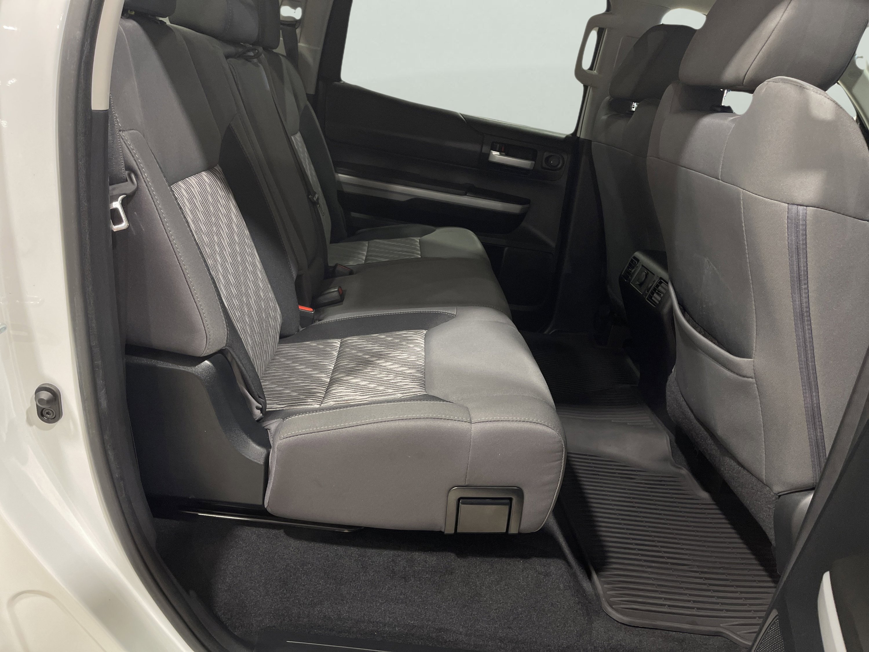 2021 Toyota Tundra SR5 Grade photo 12