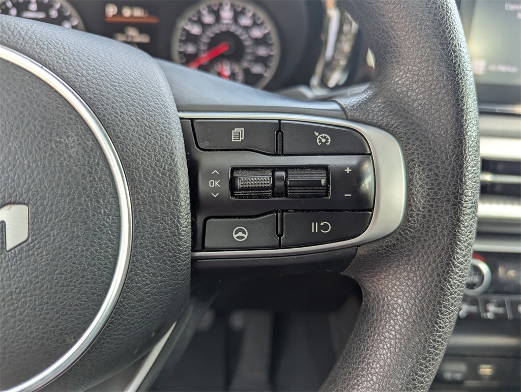 2023 Kia K5 LXS photo 21