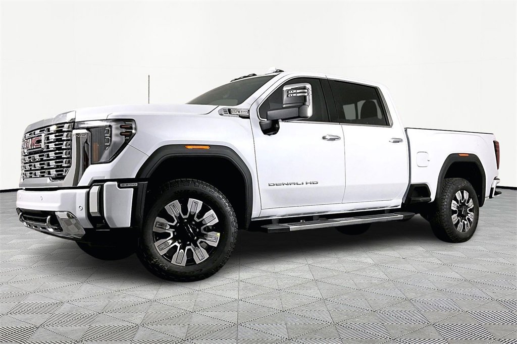 2026 GMC Sierra 2500HD Denali's photo