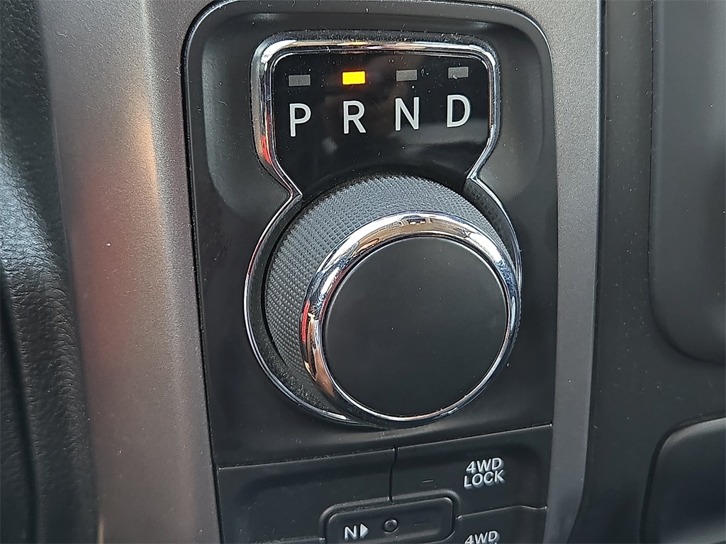 2024 Ram 1500 Classic SLT photo 14
